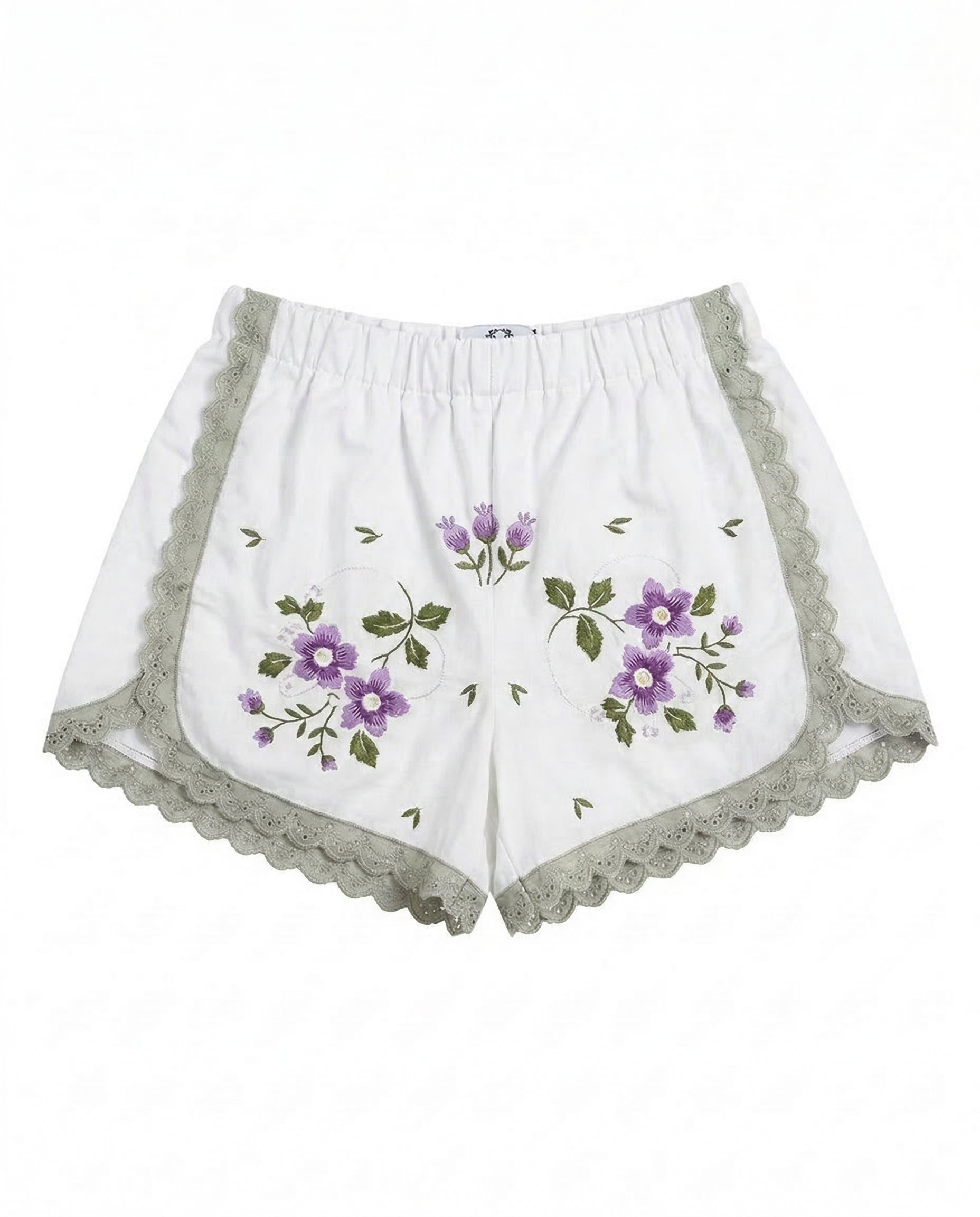 Delamia shorts 01